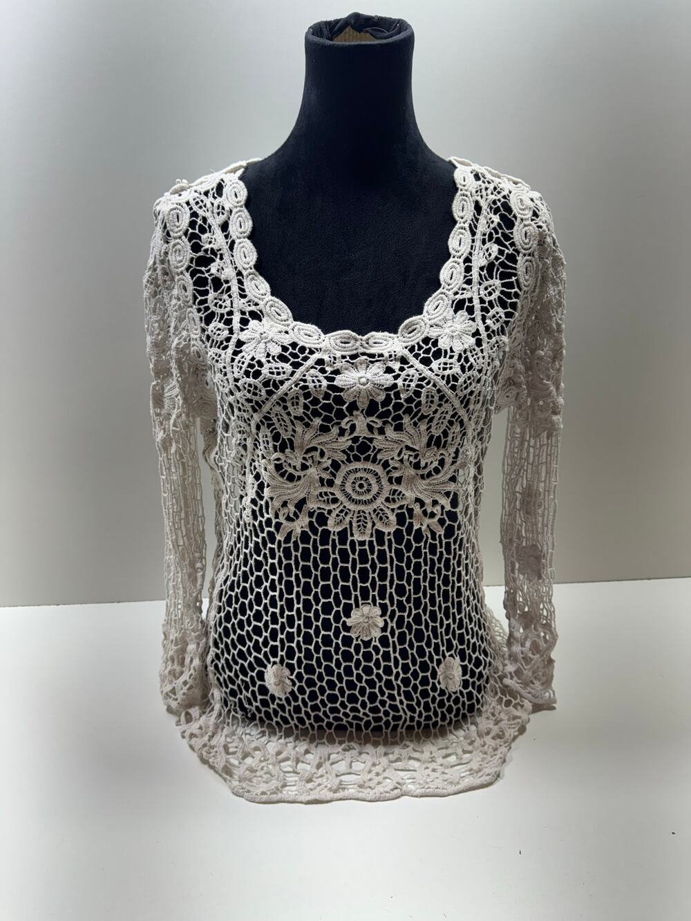 Yaira Women’s Crochet Tunic Top Ivory Sz L Boho Overlay Romantic Fairycore READ